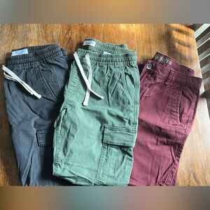 3 Pairs of Old Navy Men’s Pants/Joggers Medium